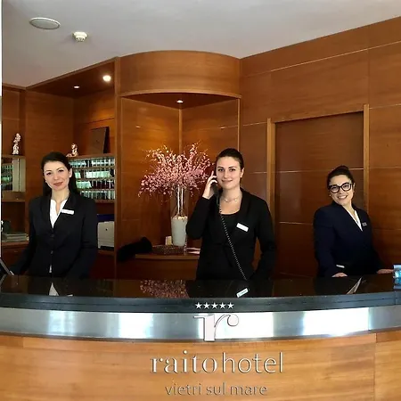 ライト ウェルネス&スパ Vietri