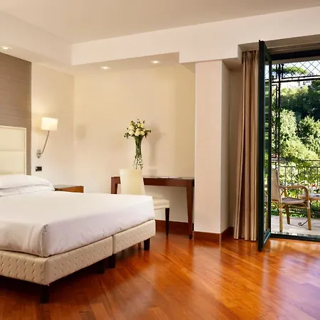 ライト ウェルネス&スパ ホテル Vietri