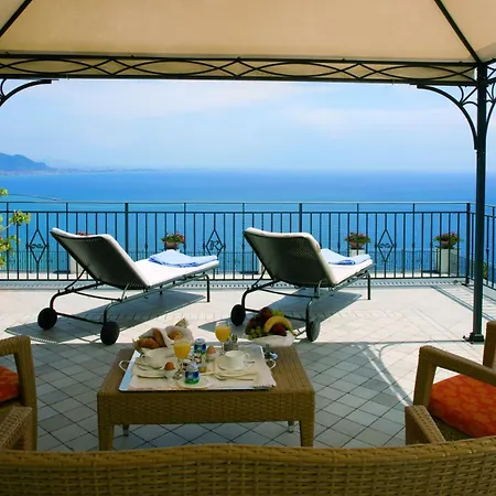 ライト ウェルネス&スパ ホテル Vietri