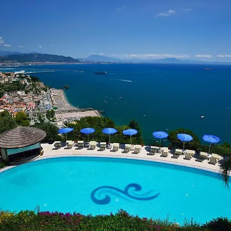 Hotel Raito Wellness &