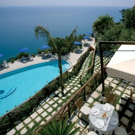 Hotel Raito Wellness & Vietri