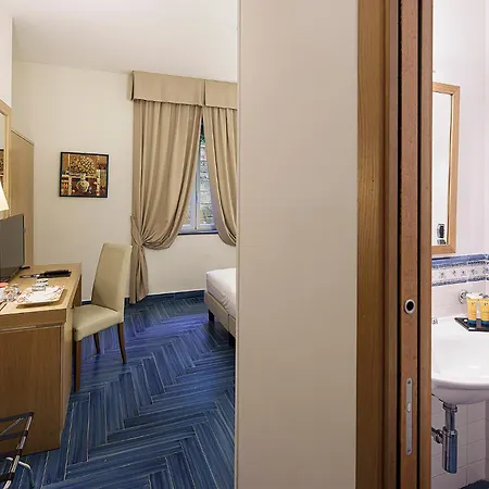 ライト ウェルネス&スパ ホテル 5*