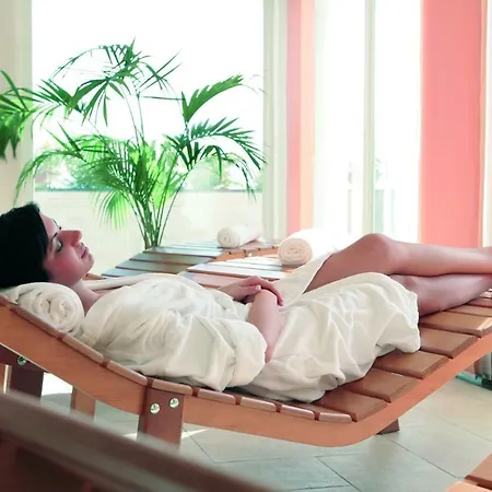 ホテル ライト ウェルネス&スパ 5*